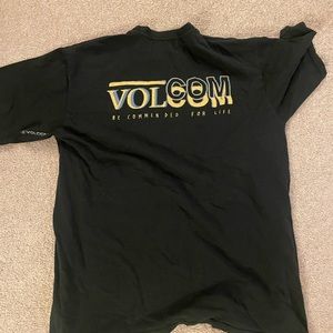 Volcom tee shirt